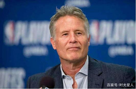 九游游戏中心-76人球员公开质疑裁判判罚尺度，引争议，次数质量你的.-九游游戏中心