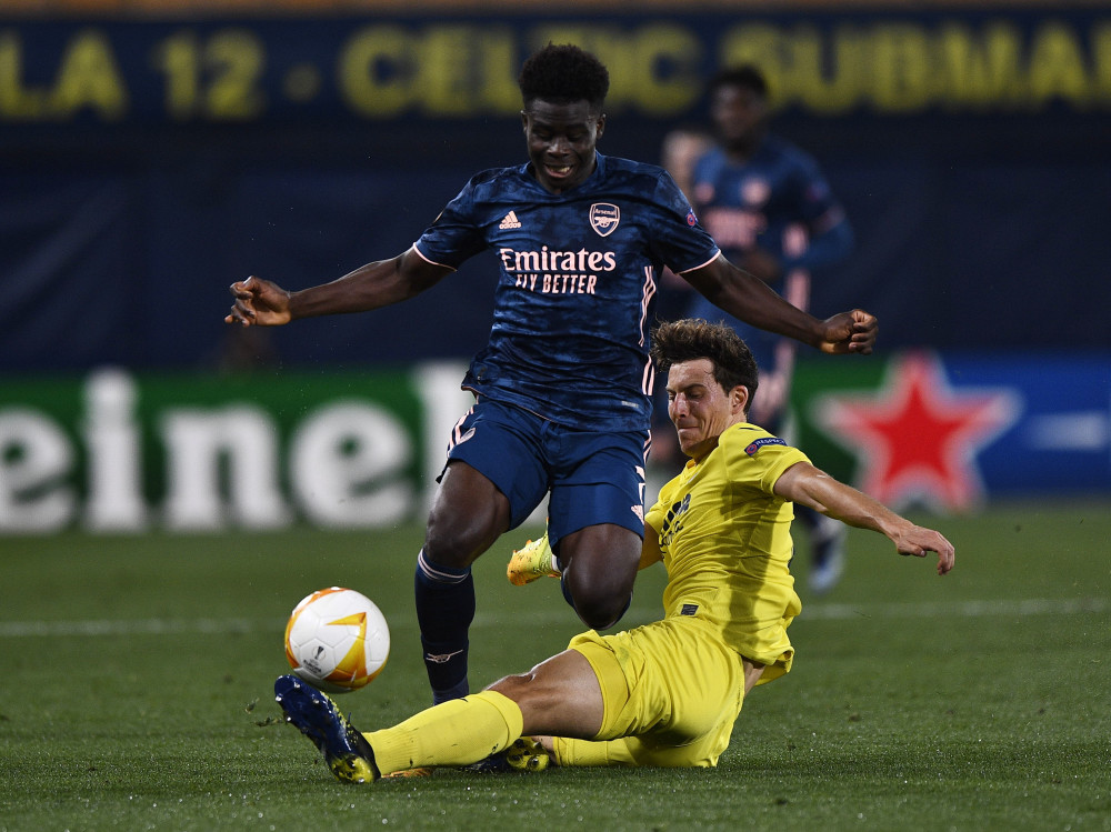 九游游戏中心-清晨比利亚雷亚尔防线松动：CBA常规赛节点到来，压力陡增，临场指挥获称赞-九游游戏中心